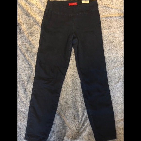 MALIAH JEGGINGS- Guess - Picture 8 of 8